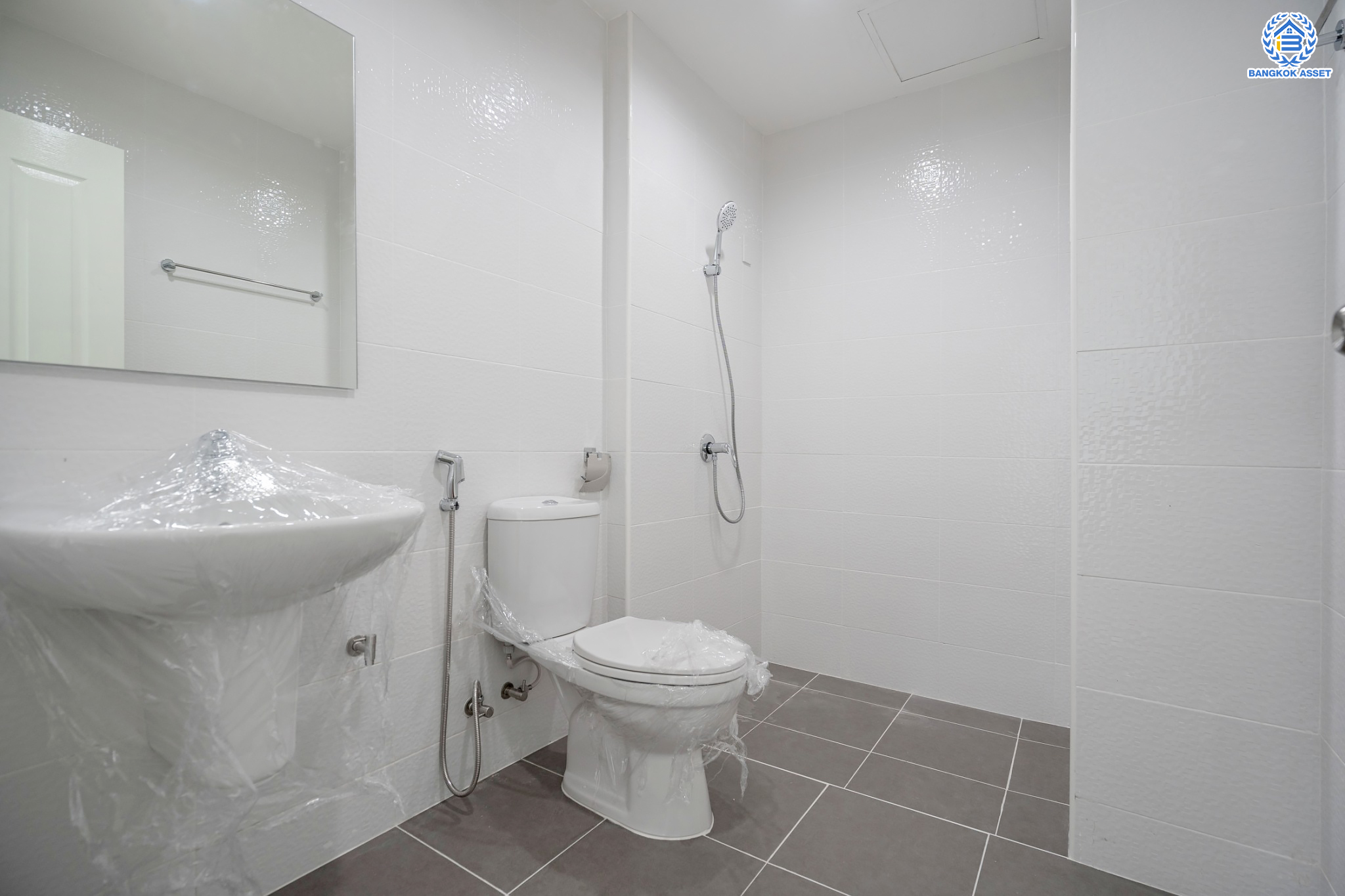 บ้านกลางเมืองสวิสทาวน์ 18 52